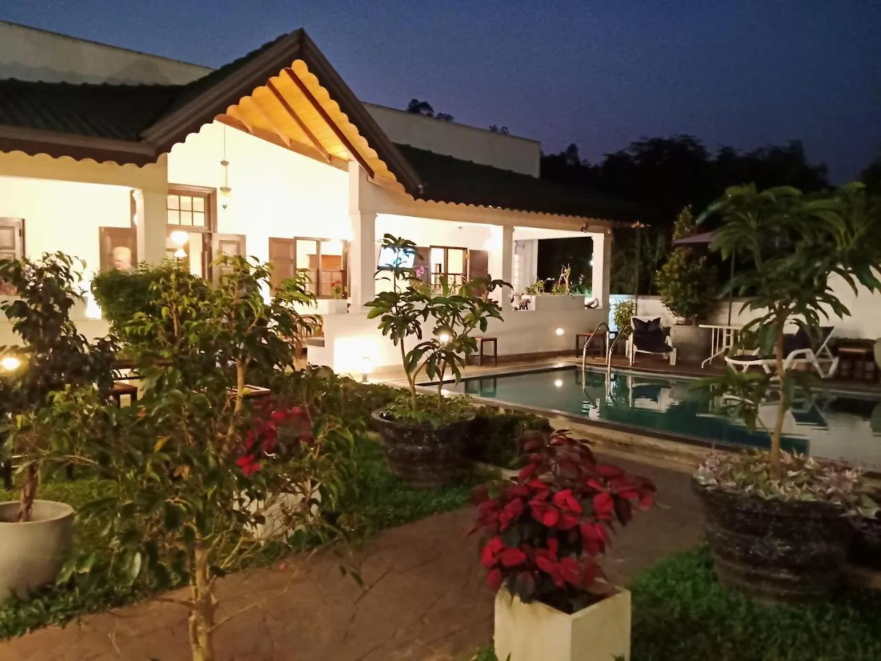 Kaya Residence Kandy 3*,