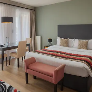 **** Hotel Escala & Hongrie